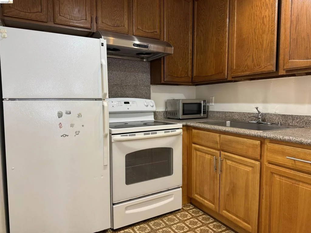 Photo of Unit 3D at 330 8Th St