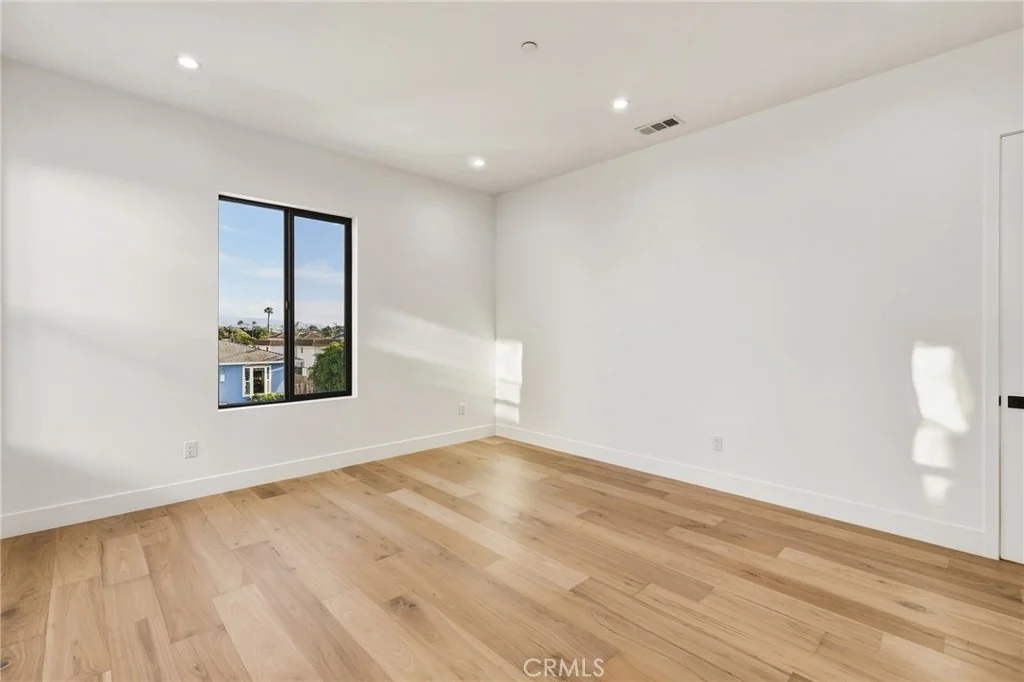 Photo of 2500 Phelan Lane