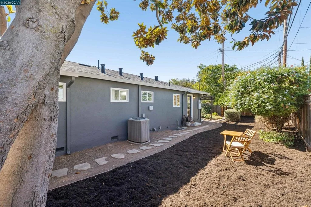 Photo of 1651 GLAZIER DRIVE