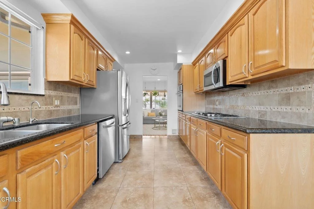 Photo of 923 Crestview Drive