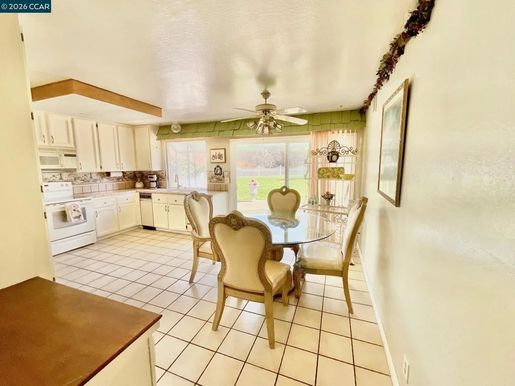 Photo of 403 Gerald Court