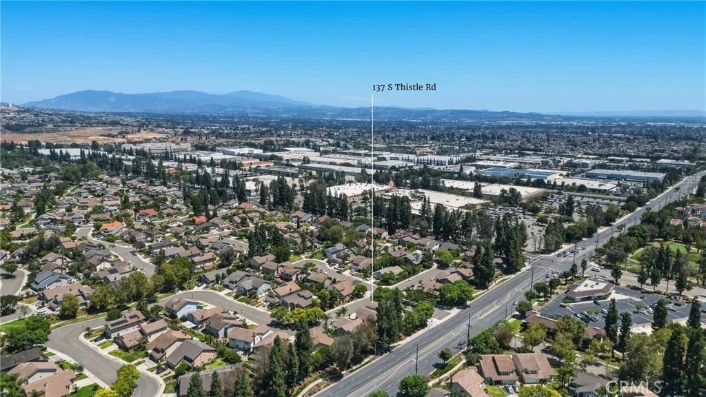 Photo of 137 S Thistle Road