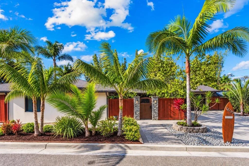 Photo of 1639 Mountain View Avenue