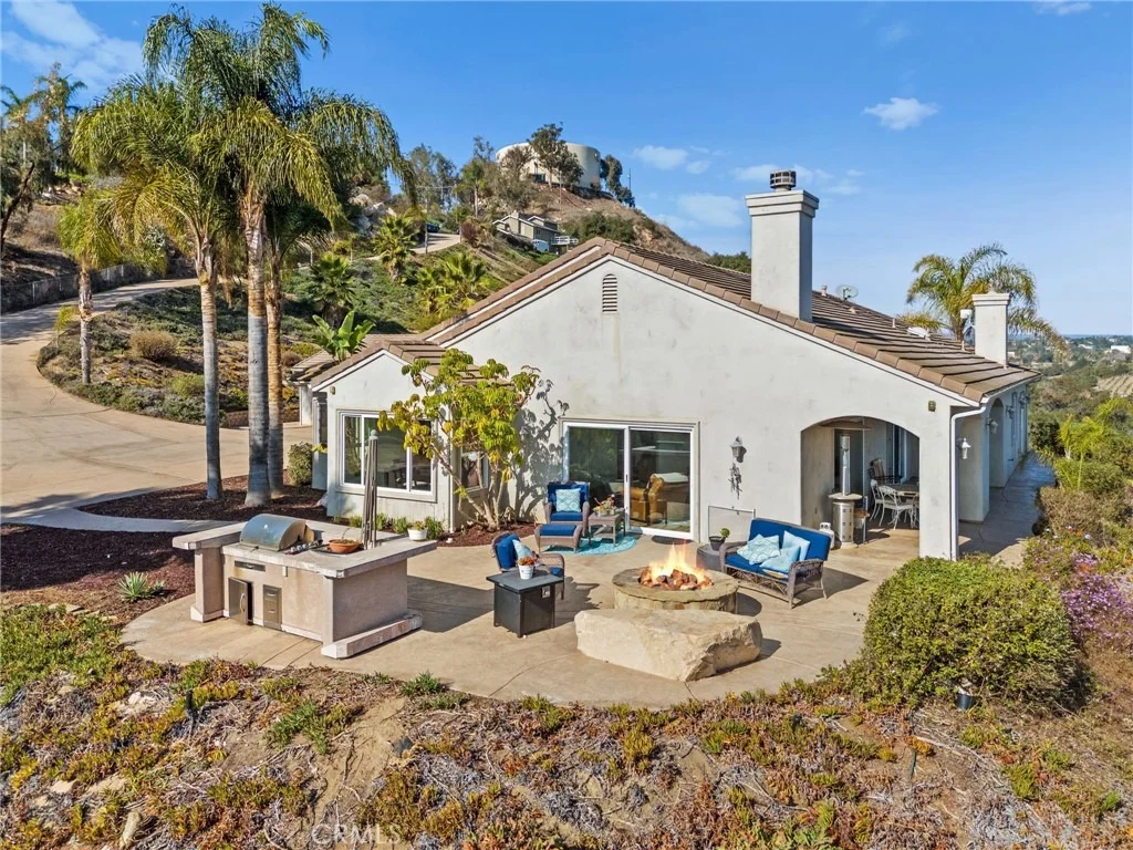 Photo of 2240 Aqua Hill Road