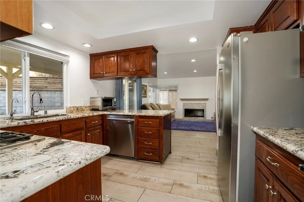 Photo of 10110 Sunland Boulevard