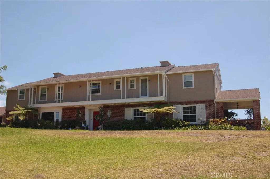 Photo of 13978 Summit Drive