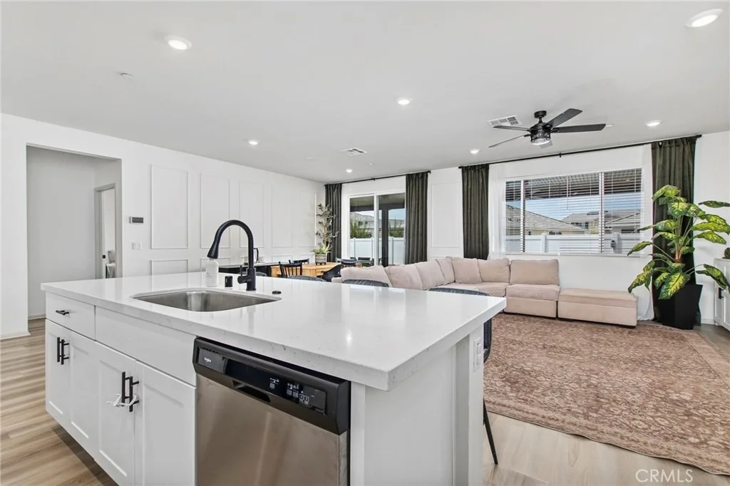 Photo of 31081 Skyview