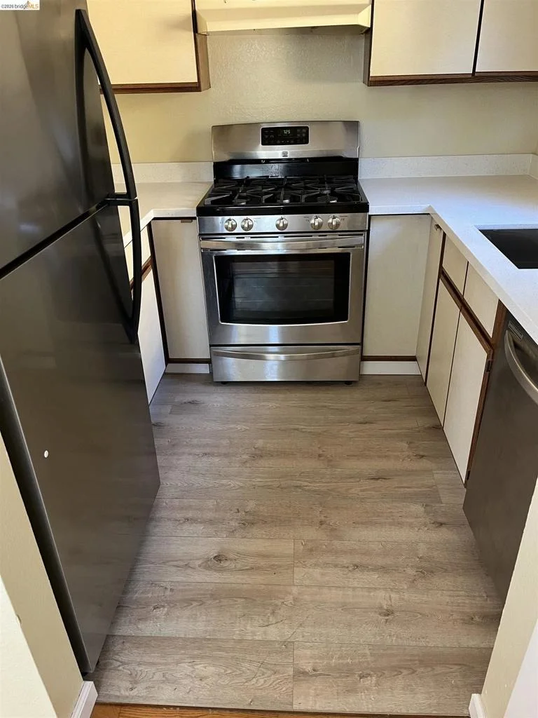 Photo of Unit B at 2018 9Th St