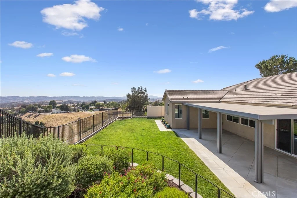 Photo of 402 Buena Mesa Dr