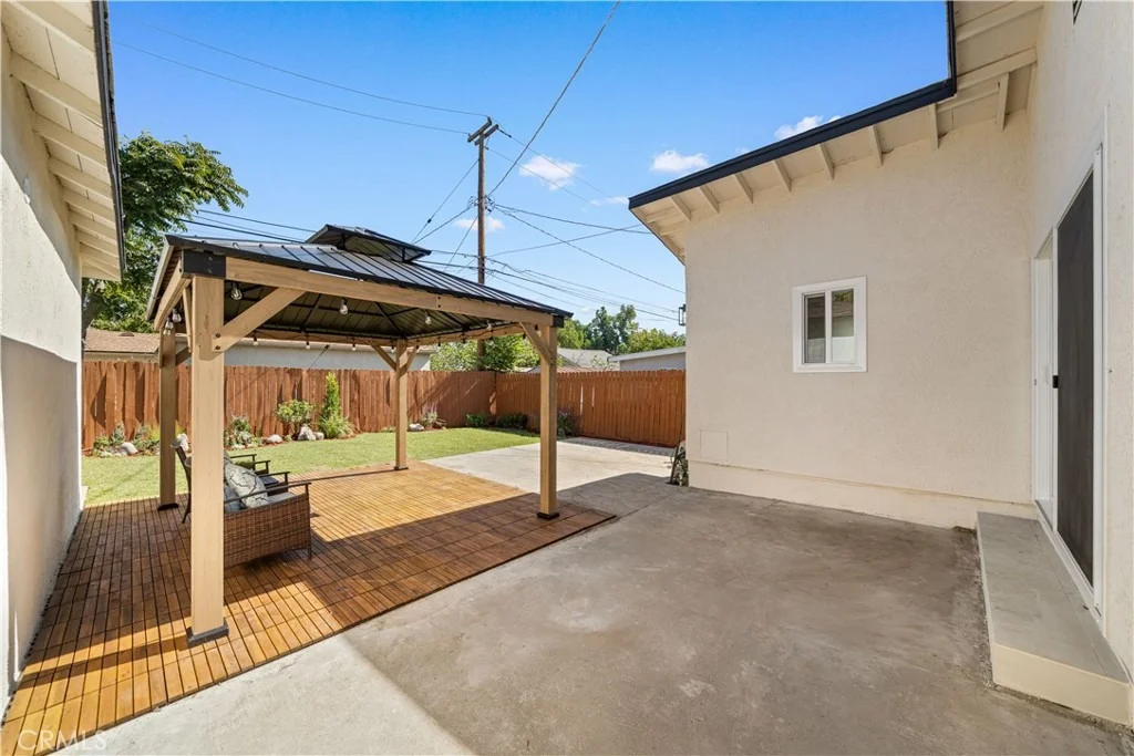 Photo of 500 Santa Paula Avenue