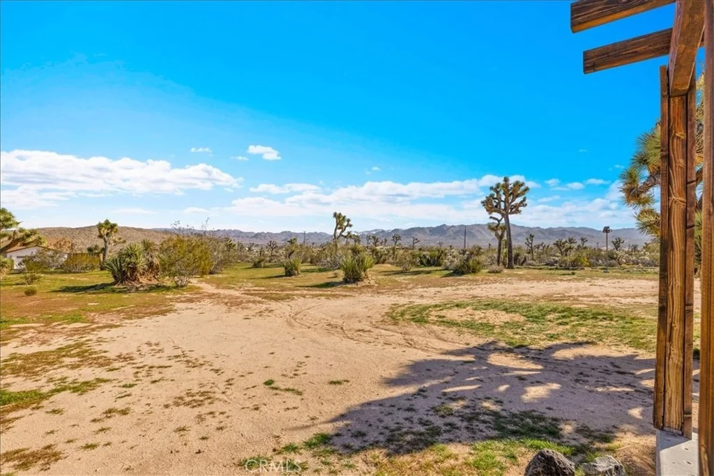 Photo of 5437 Paradise View Road