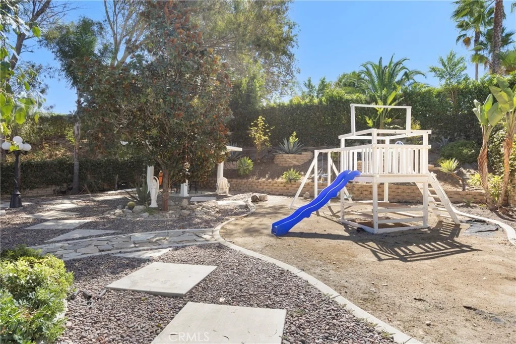 Photo of 2551 Rosser Dr