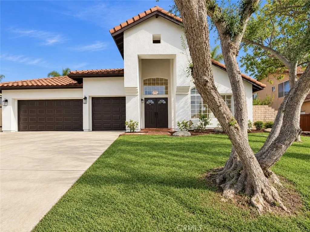 Photo of 35584 Larkspur