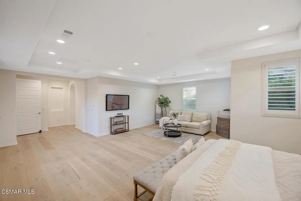 Photo of 6845 Shadow Wood Drive