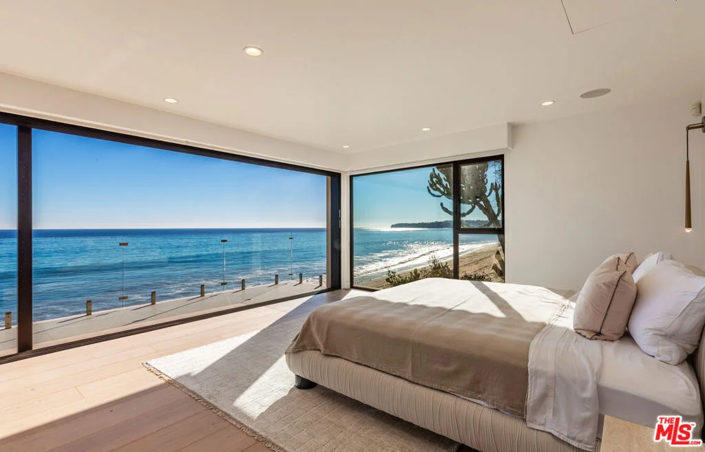 Photo of 27308 Pacific Coast Highway