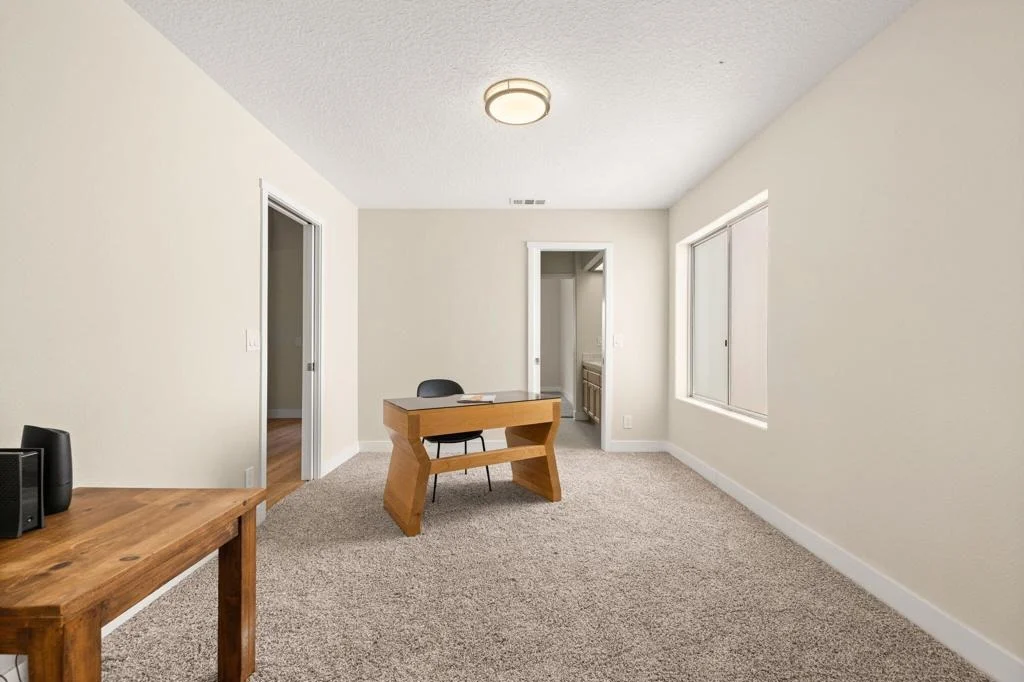 Photo of 43690 Skyward Way