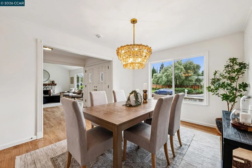 Photo of 1544 Saint Helena Drive