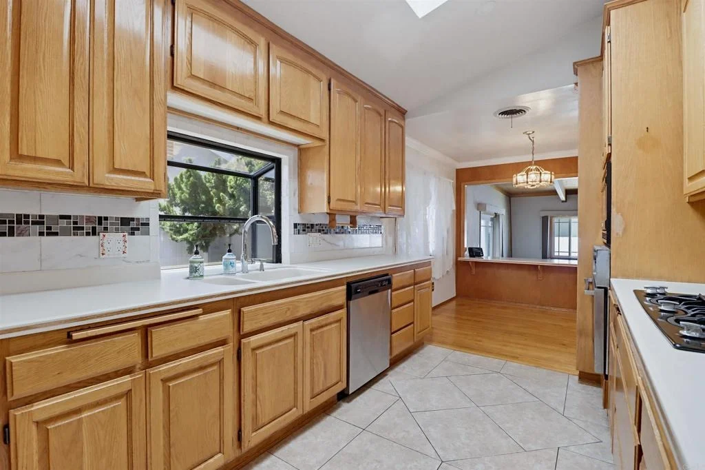 Photo of 624 Guava Ave