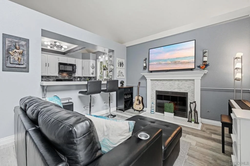 Photo of 901 Rose Arbor Drive