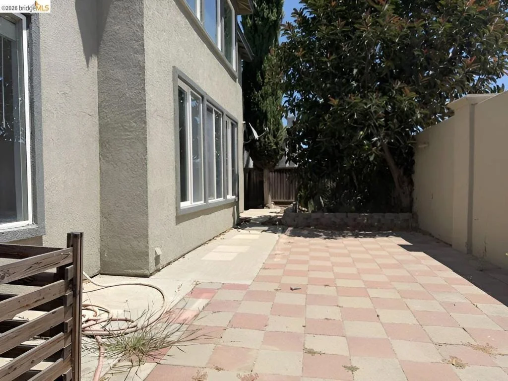 Photo of 448 Burlington Drive
