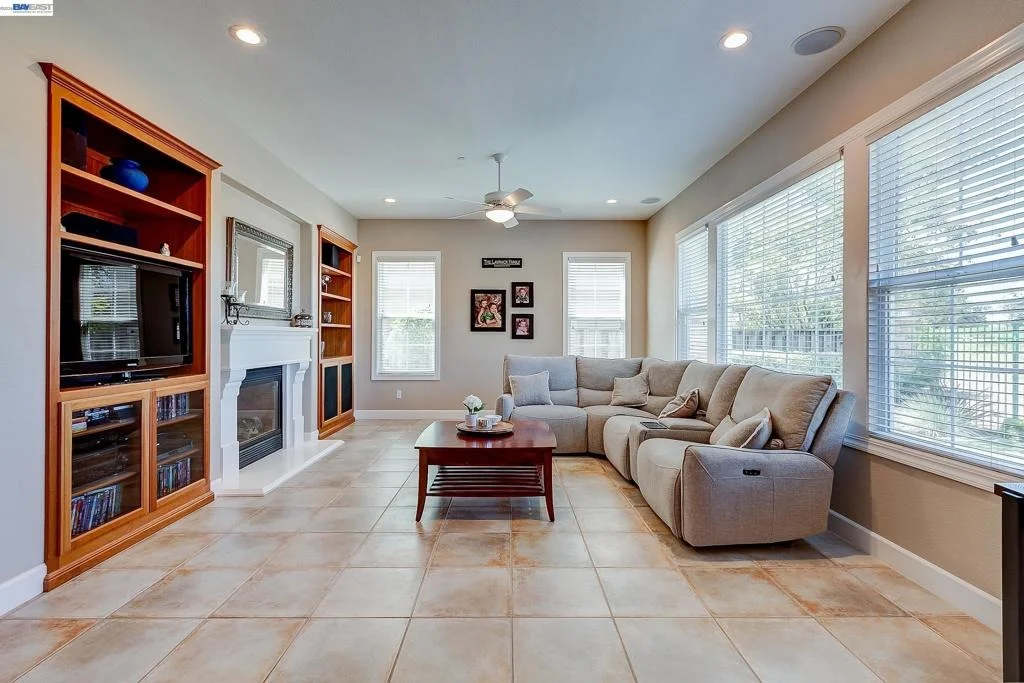 Photo of 4972 GRAYHAWK CT.