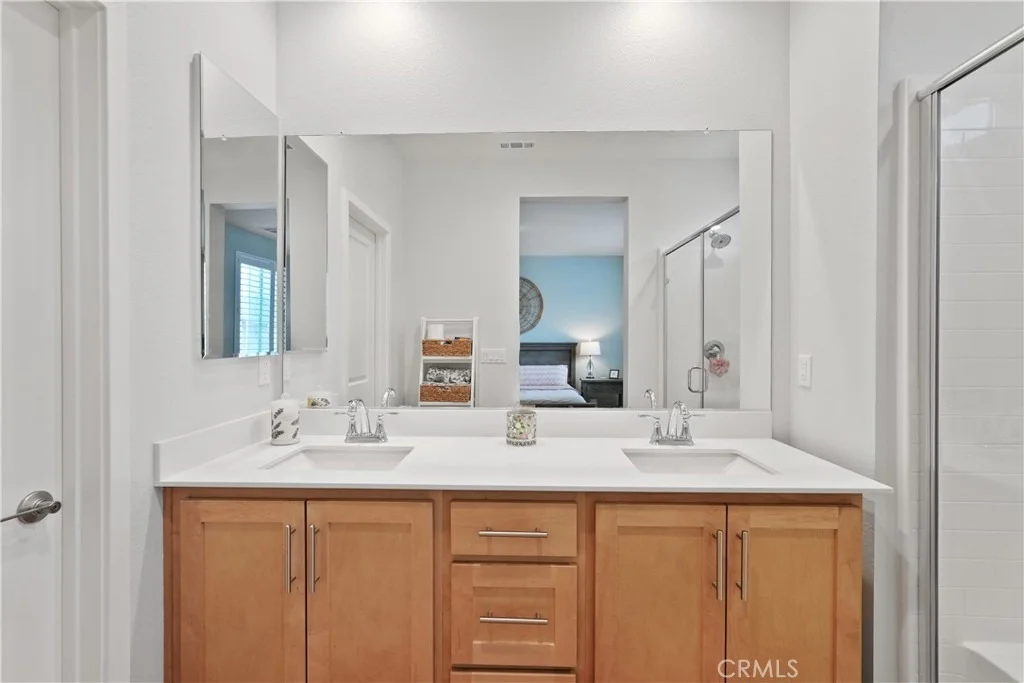Photo of 32385 Brunello