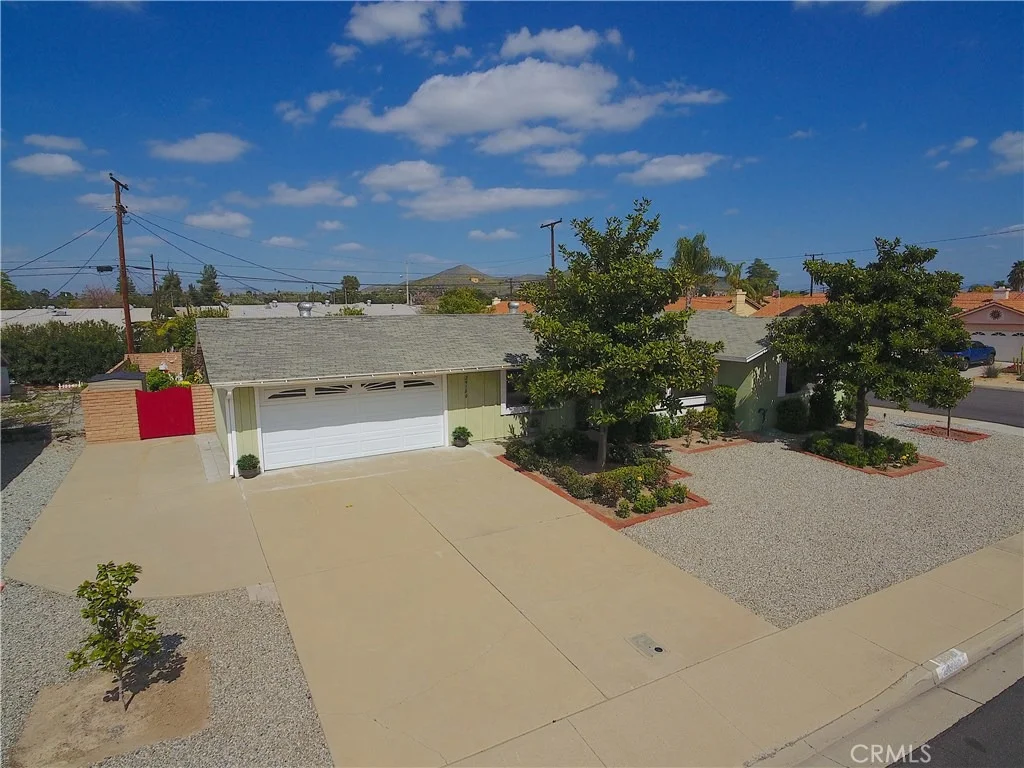 Photo of 29180 Prestwick Road