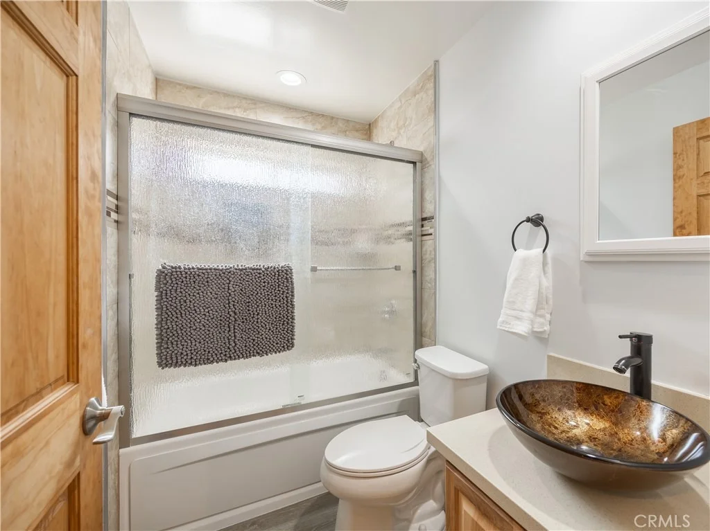 Photo of 433 Imperial Avenue