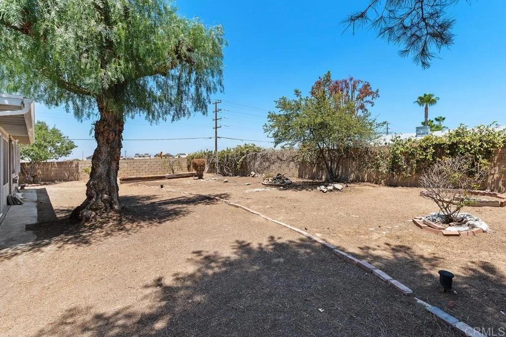 Photo of 27012 Bottlebrush Lane