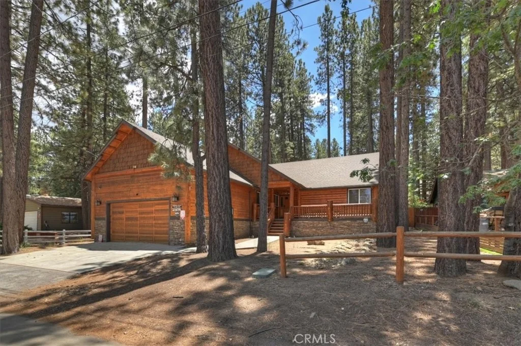 Photo of 41971 Tamarack