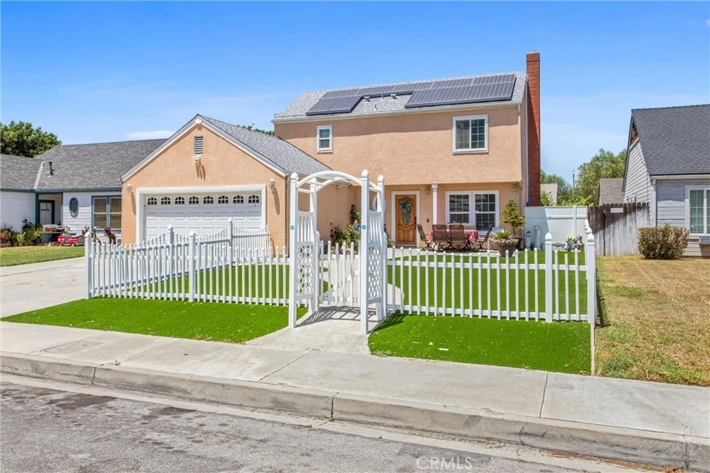 Photo of 1001 Oak Glen