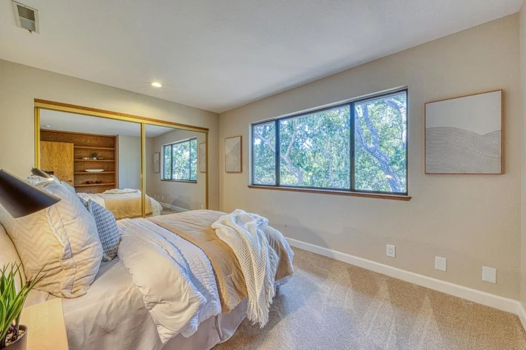 Photo of 129 Littlefield Road