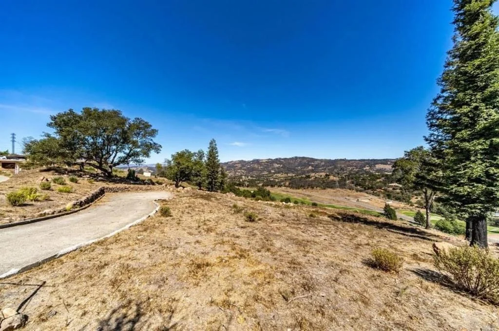 Photo of 3824 Skyfarm Drive