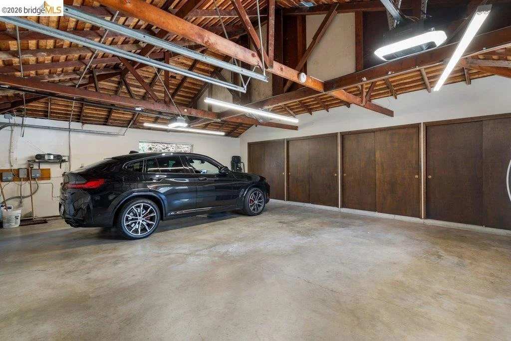 Photo of 8765 Terrace Drive