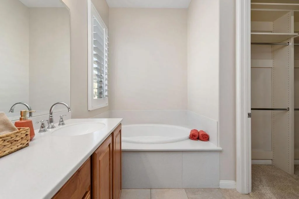 Photo of 81887 Avenida Del Toro
