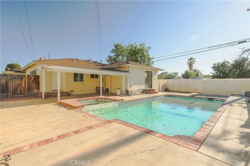 Photo of 1441 Jenner Street