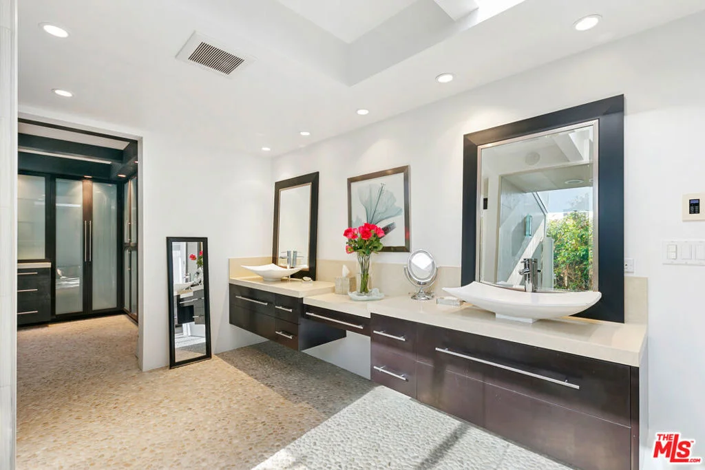 Photo of 31522 Broad Beach Road