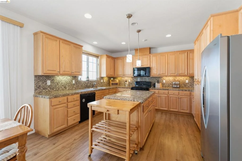 Photo of 9569 California Oak Cir