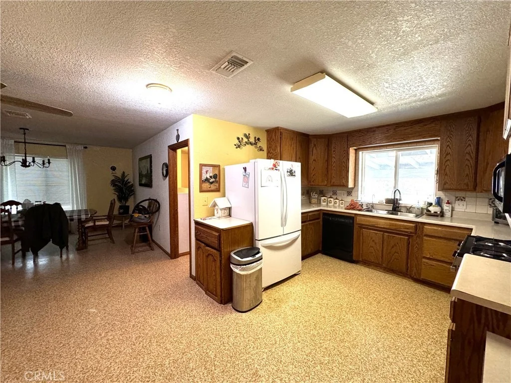 Photo of 35648 Mountain View Road