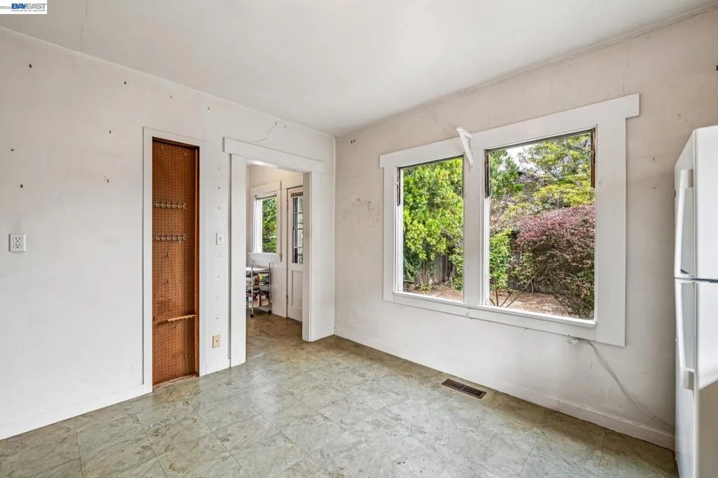 Photo of 1211 Cedar St