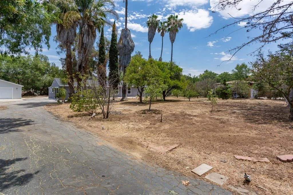 Photo of 1556 Foothill Drive