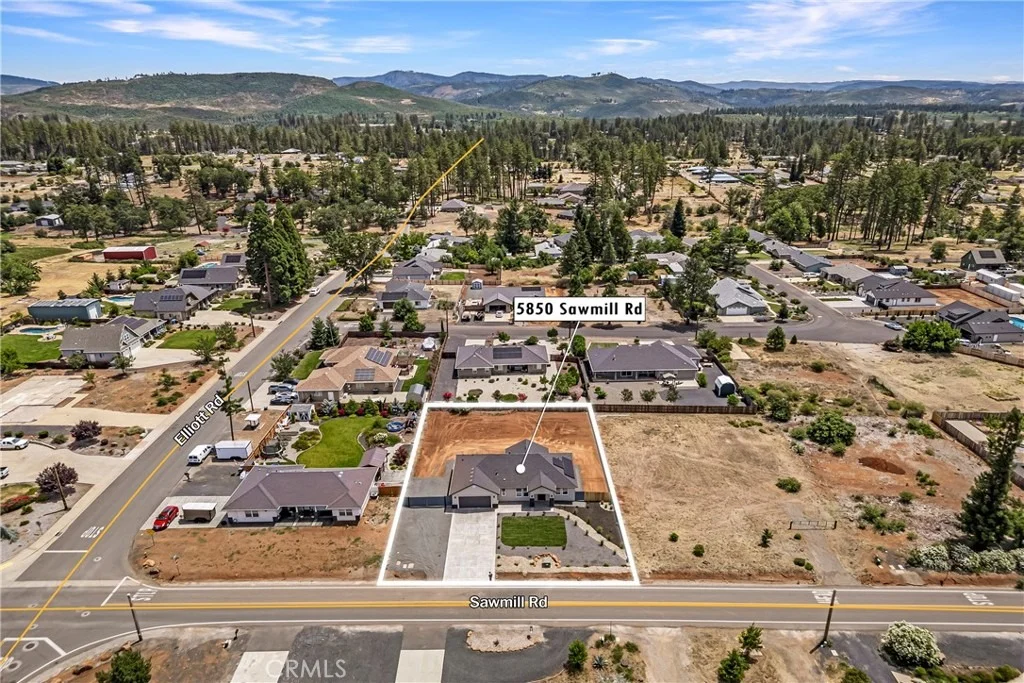 Photo of 5850 Sawmill Road