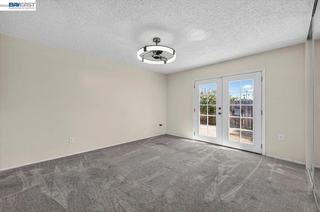 Photo of 2650 Colony Dr