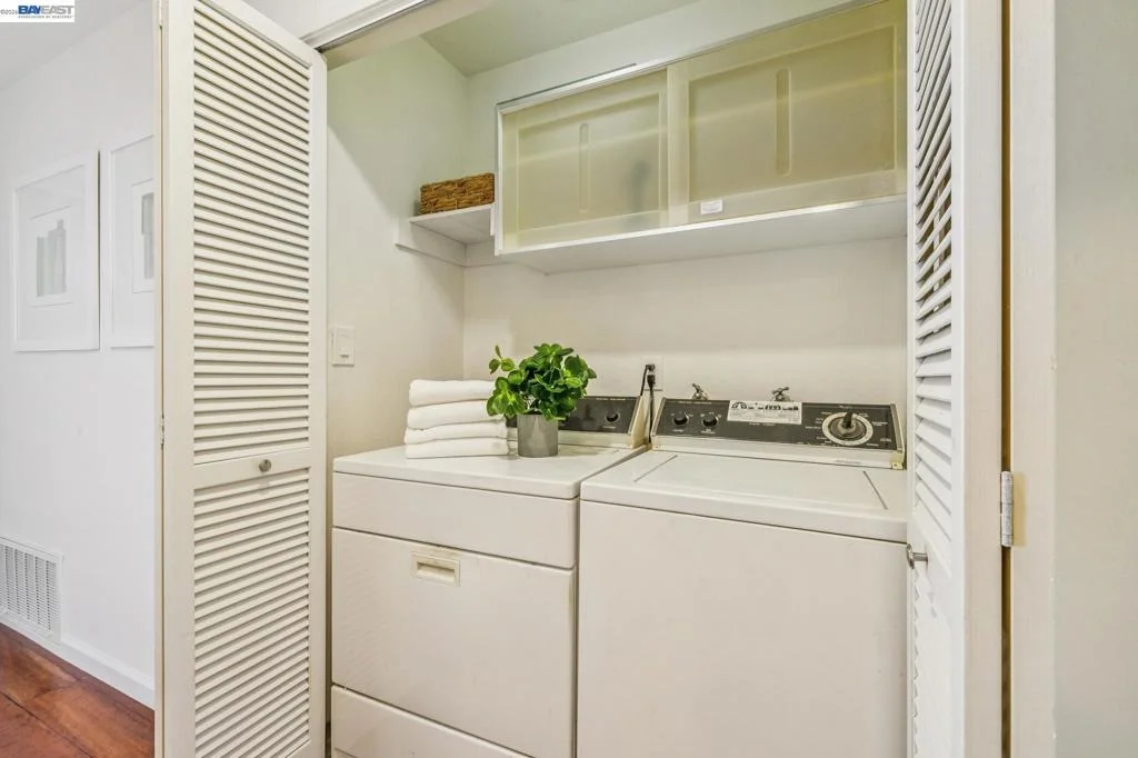 Photo of 5624 Greenridge Rd