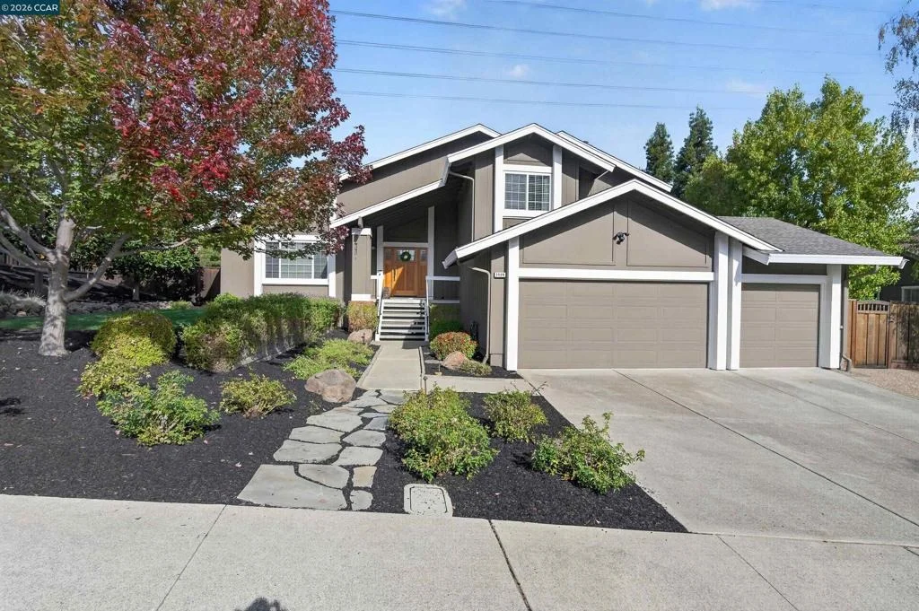 Photo of 1409 Stonehedge Dr