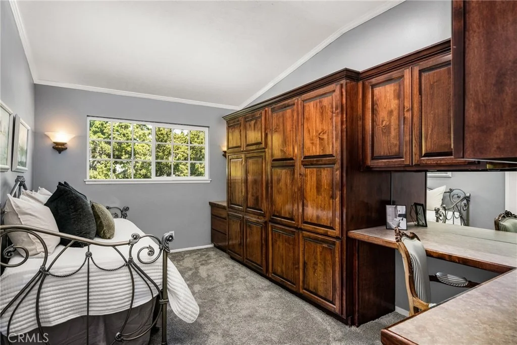 Photo of 4051 Salacia