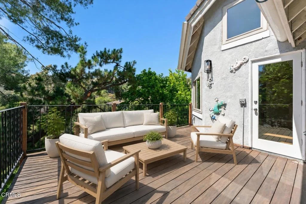 Photo of 405 Woodcliffe Road