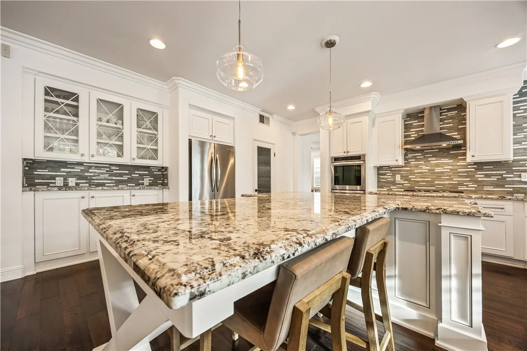Photo of 37701 Oxford Drive