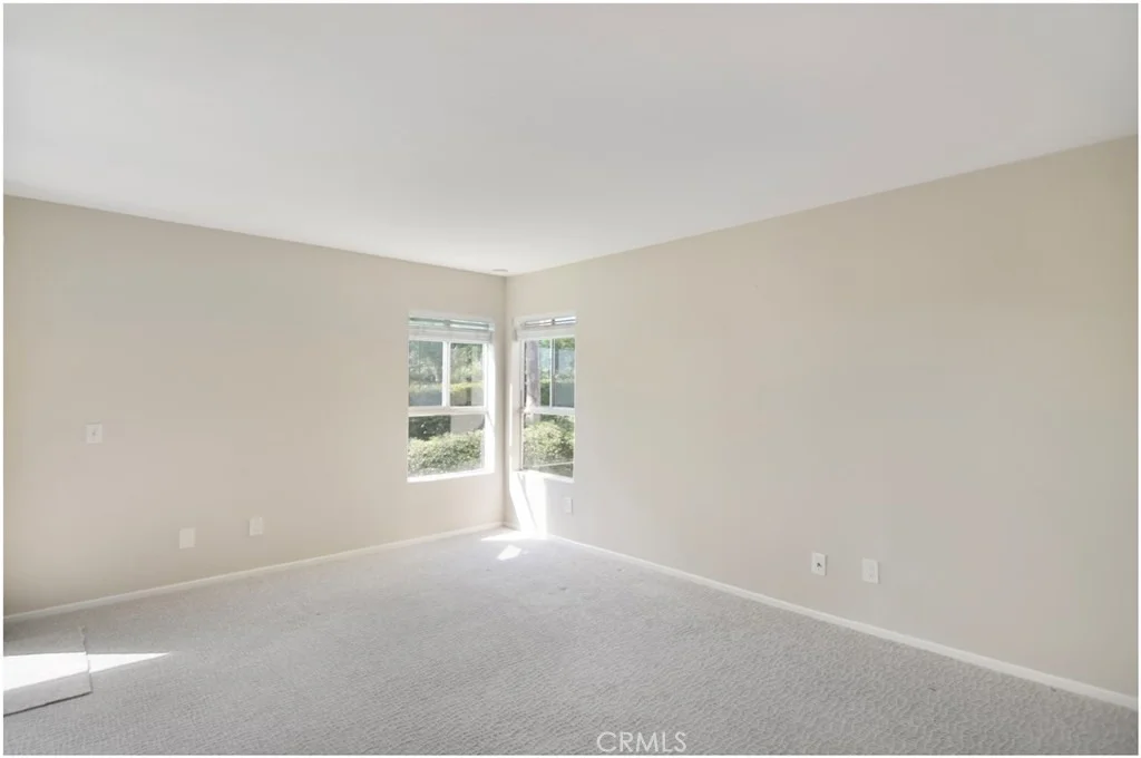 Photo of Unit E at 48 Corniche Dr.