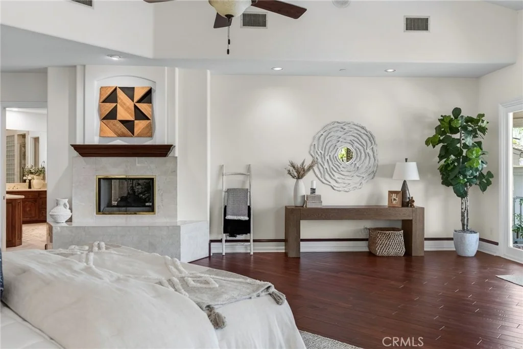 Photo of 6872 Chartwell